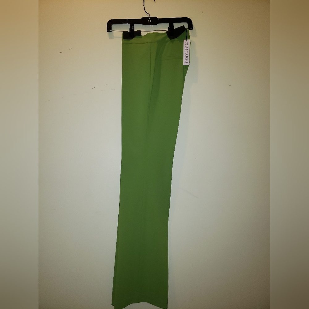 NWT Alice + Olivia Green Dress Pants Size 4